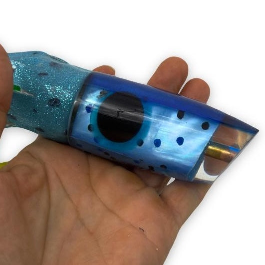 Alii Kai Lures Medium Plunger Blue Skirted 5.6 oz Used As IS Bug