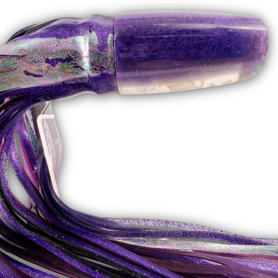 Alii Kai Lures 14” Machine Gun Kelly Purple Plunger 8 oz Skirted Like New