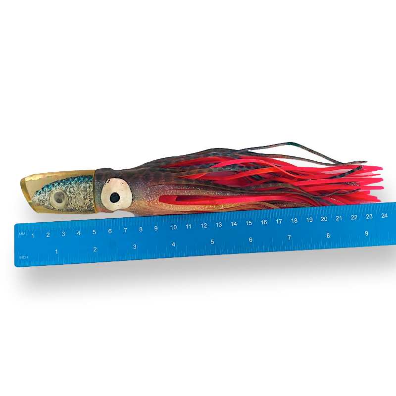 Yo-Zuri Lures Vintage Mac Head 9 inch Glitter Fish Head Battle Scars